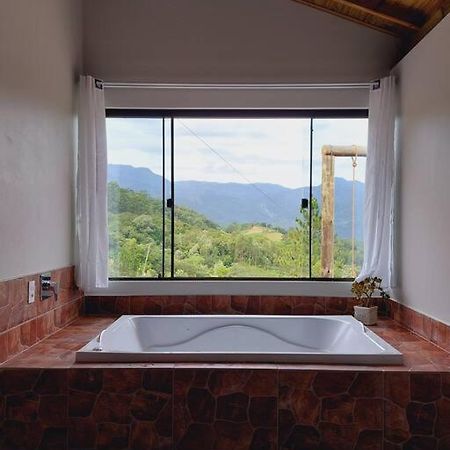 Cabana Recanto Do Arruda Para Casal Em Aguas Mornas Екстериор снимка