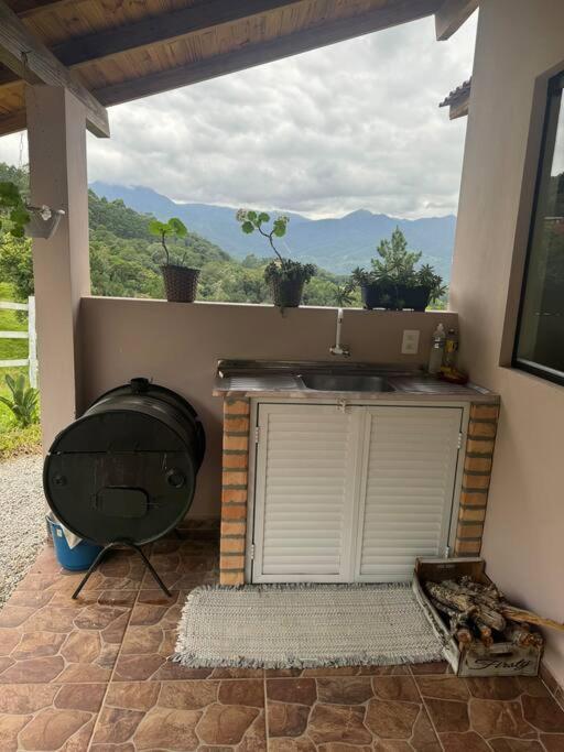Cabana Recanto Do Arruda Para Casal Em Aguas Mornas Екстериор снимка