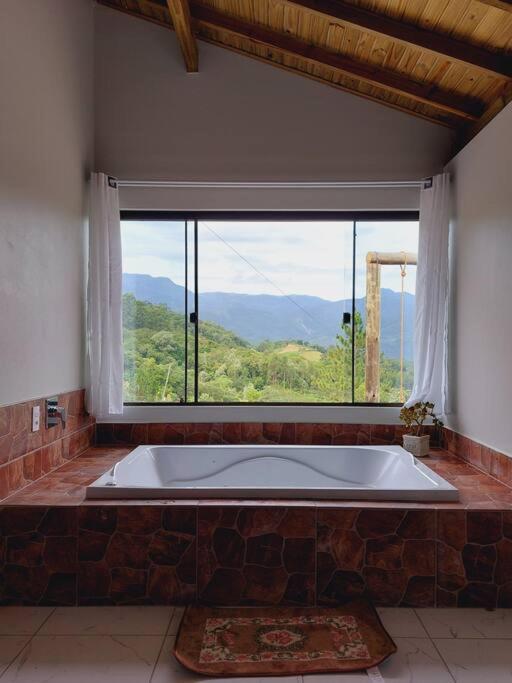 Cabana Recanto Do Arruda Para Casal Em Aguas Mornas Екстериор снимка